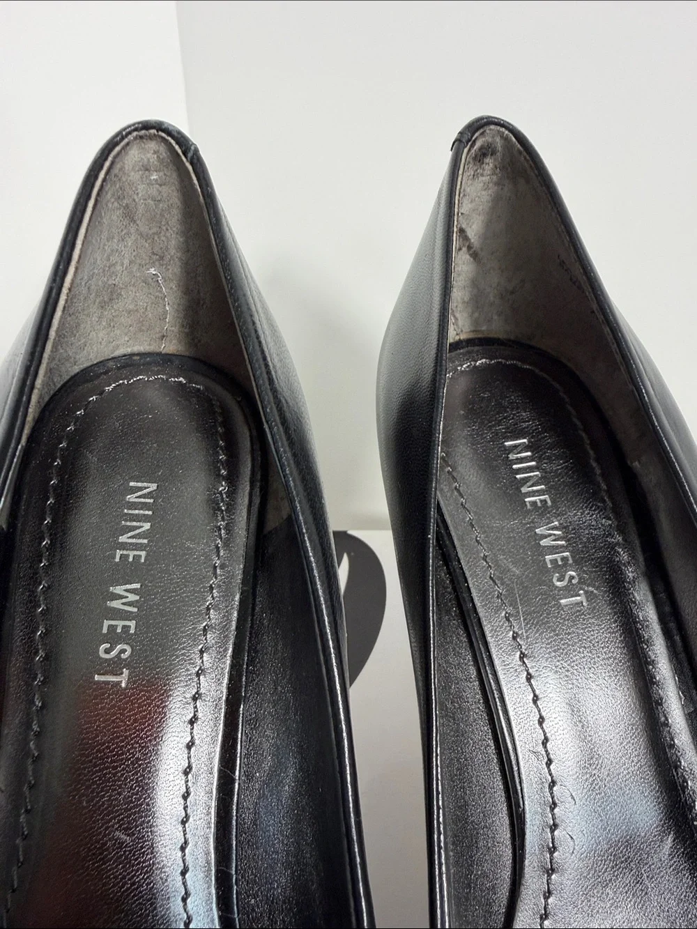 Nine West Black Pointed Toe Knot-Detail Leather Heels - Picture 8 of 8